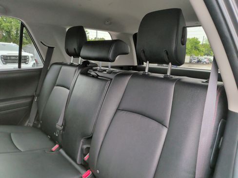 Used 2023 Toyota 4Runner TRD Off-Road Premium AWD/4WD image 35