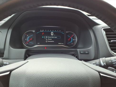 Used 2022 Honda Pilot Touring image 17