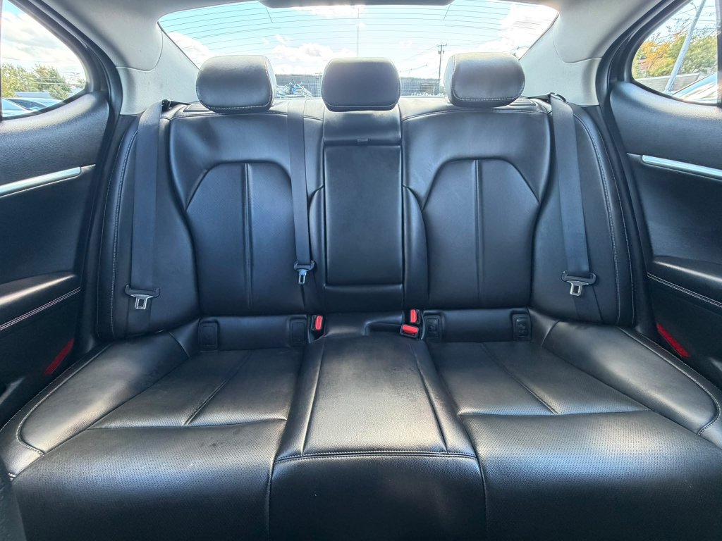 Used 2026 Genesis G70 2.5T AWD/4WD image 23