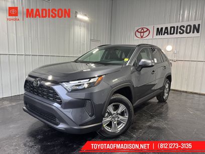 New 2025 Toyota RAV4 XLE w/ Convenience Package