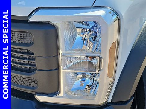 New 2025 Ford F550 4x4 Regular Cab Super Duty image 33
