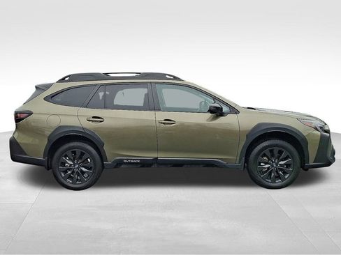 Certified 2025 Subaru Outback Onyx Edition image 7