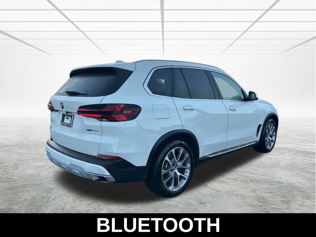 Used 2025 BMW X5 xDrive50e AWD/4WD image 5