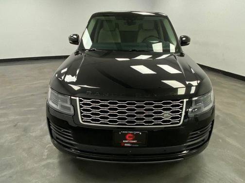 Used 2018 Land Rover Range Rover Supercharged AWD/4WD image 10