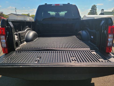 Used 2022 Ford F250 XLT w/ XLT Premium Package image 24