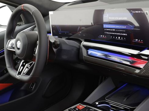 New 2027 BMW M5 Touring AWD/4WD image 29