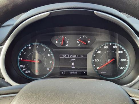 Used 2025 Chevrolet Malibu LT FWD image 11