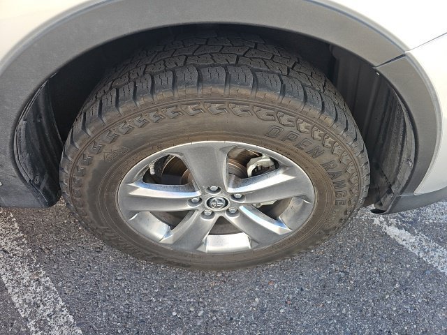 Used 2015 Toyota RAV4 XLE FWD image 15