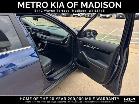 Used 2024 Kia Seltos SX w/ SX Sunroof Package AWD/4WD image 42