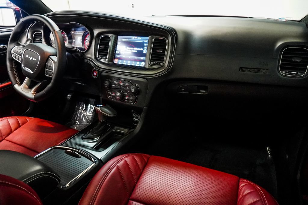 Used 2022 Dodge Charger SRT Hellcat w/ Carbon/Suede Interior Package RWD image 10
