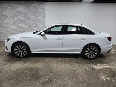 Used 2022 Audi A4 2.0T Premium image 2