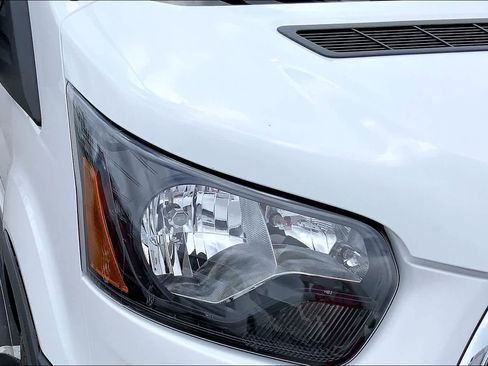 Certified 2025 Ford Transit 250 Low Roof w/ Exterior Upgrade Package RWD image 24