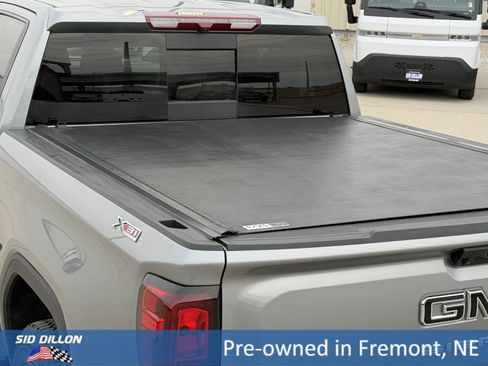 Used 2025 GMC Sierra 1500 Elevation w/ Elevation Premium Package image 5
