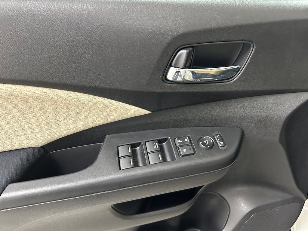 Used 2015 Honda CR-V EX image 17