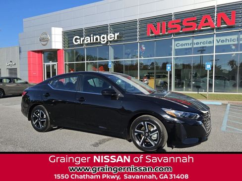 Used 2024 Nissan Sentra SV FWD image 1