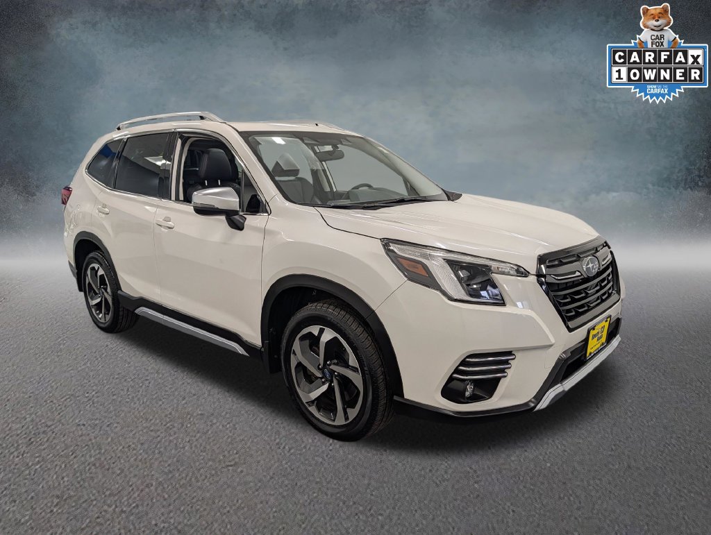 Used 2022 Subaru Forester Touring AWD/4WD image 3