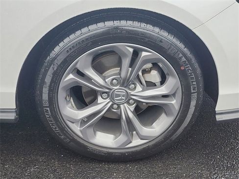 Used 2024 Honda Accord EX image 8