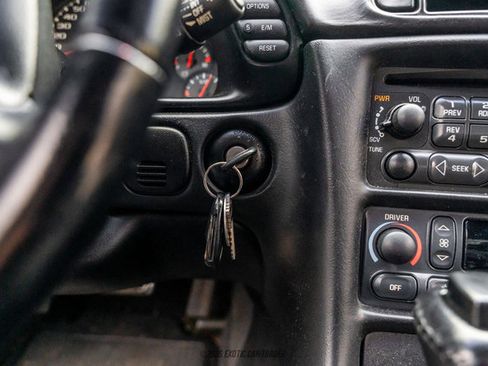 Used 2001 Chevrolet Corvette Convertible w/ Preferred Equipment Group2 image 37