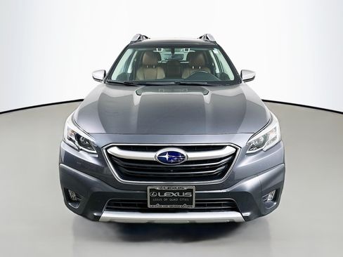 Used 2021 Subaru Outback Touring XT AWD/4WD image 2