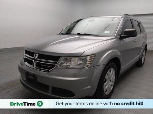 Used 2020 Dodge Journey SE FWD image 1