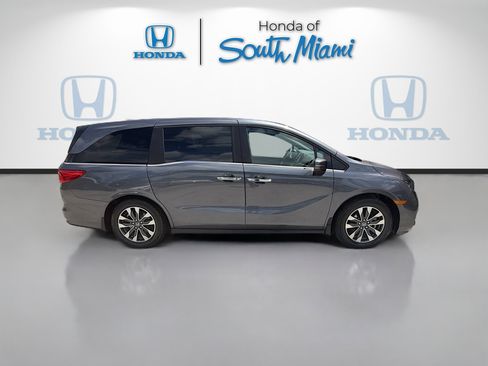 Certified 2024 Honda Odyssey EX-L image 8