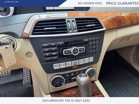 Used 2013 Mercedes-Benz C 300 4MATIC Sedan w/ Premium 1 Pkg image 27