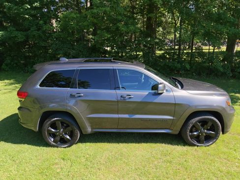 Used 2015 Jeep Grand Cherokee High Altitude AWD/4WD image 10