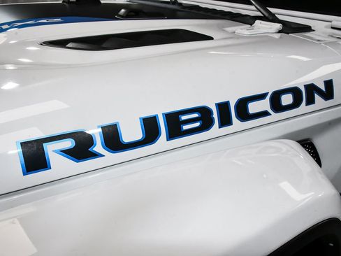 Used 2023 Jeep Wrangler Unlimited Rubicon 4xe w/ Steel Bumper Group AWD/4WD image 89