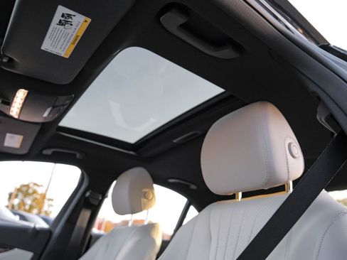 Used 2021 Mercedes-Benz E 350 Sedan image 20