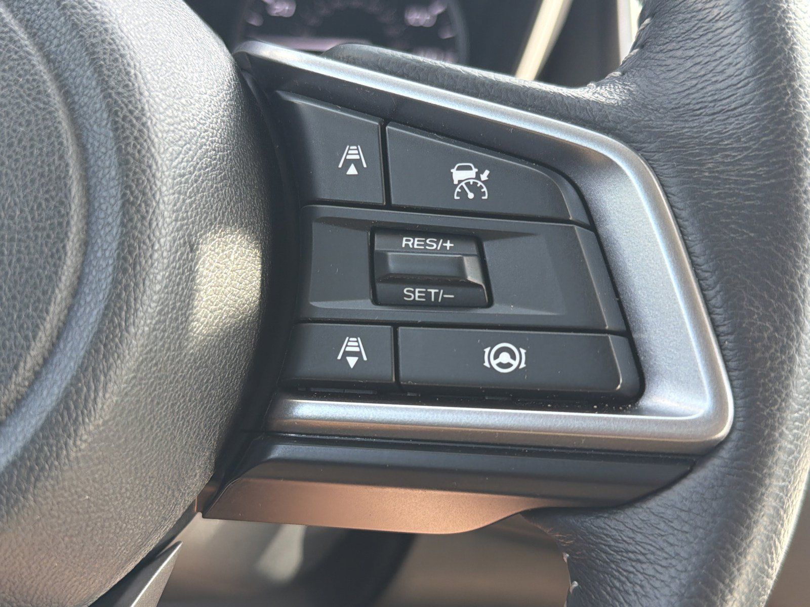 Used 2025 Subaru Ascent Premium AWD/4WD image 29