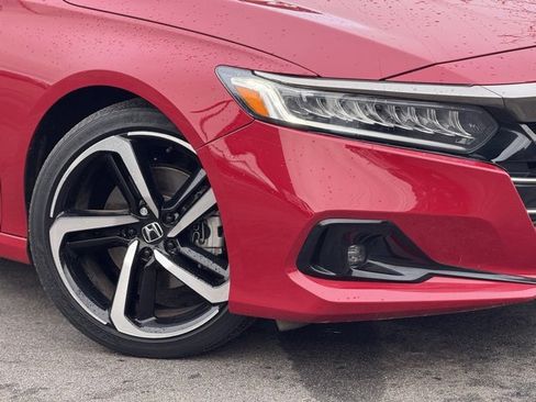 Used 2022 Honda Accord Sport image 2