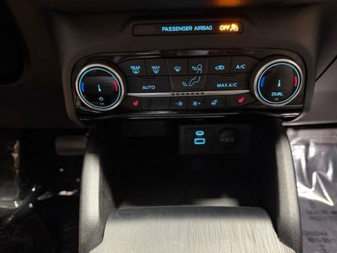 Used 2022 Ford Escape SE w/ Convenience Package FWD image 38