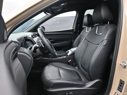 Used 2024 Hyundai Santa Cruz Limited image 17