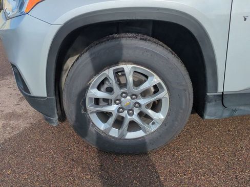 Certified 2021 Chevrolet Traverse LS w/ LPO, Floor Liner Package image 32