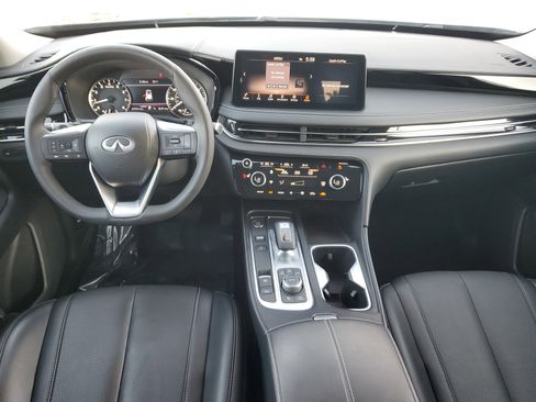 Used 2023 INFINITI QX60 Pure image 15