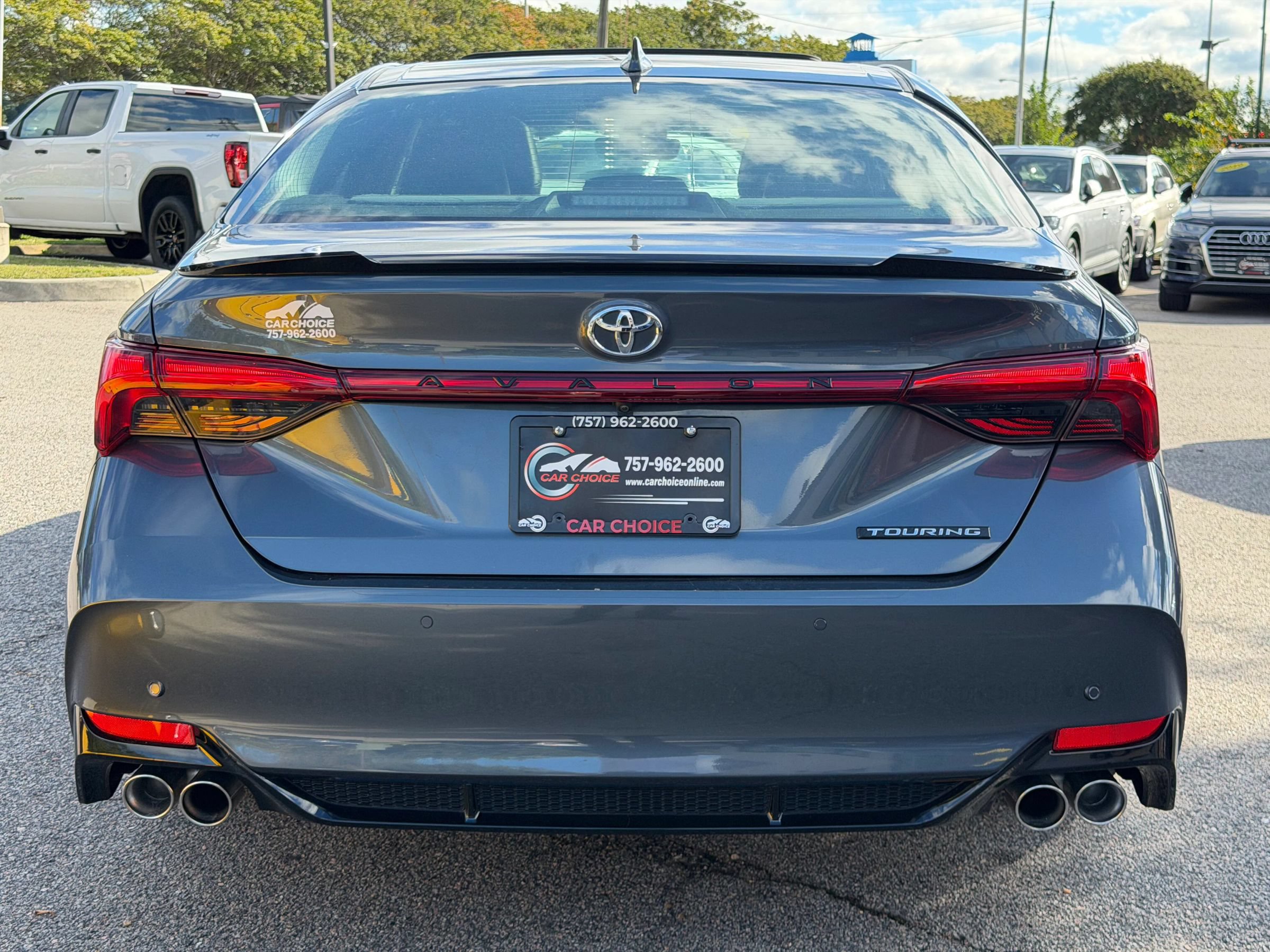 Used 2019 Toyota Avalon Touring w/ Advanced Safety Package FWD image 9