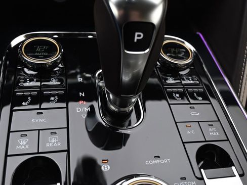 New 2026 Bentley Flying Spur Plug-In Hybrid AWD/4WD image 37