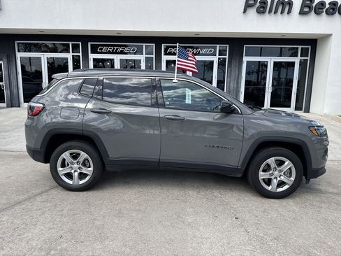 Used 2023 Jeep Compass Latitude w/ Sun and Sound Group image 6