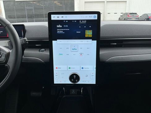 Used 2024 Ford Mustang Mach-E Select w/ Comfort Package Lite image 20