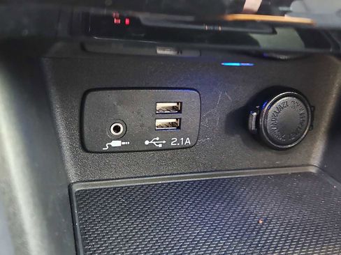 Used 2025 Subaru Forester Wilderness w/ Wilderness Package image 33