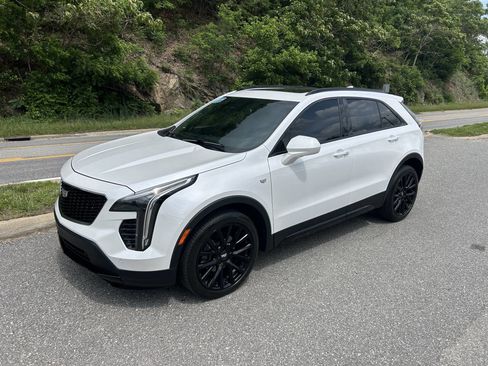 Used 2019 Cadillac XT4 Sport FWD image 2