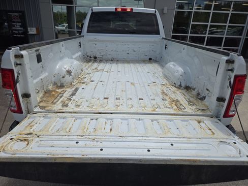 Used 2024 RAM 2500 Big Horn AWD/4WD image 27