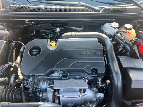 Used 2023 Chevrolet Malibu LS FWD image 26