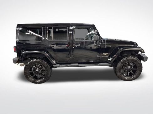 Used 2013 Jeep Wrangler Unlimited Sahara w/ Dual Top Group image 7
