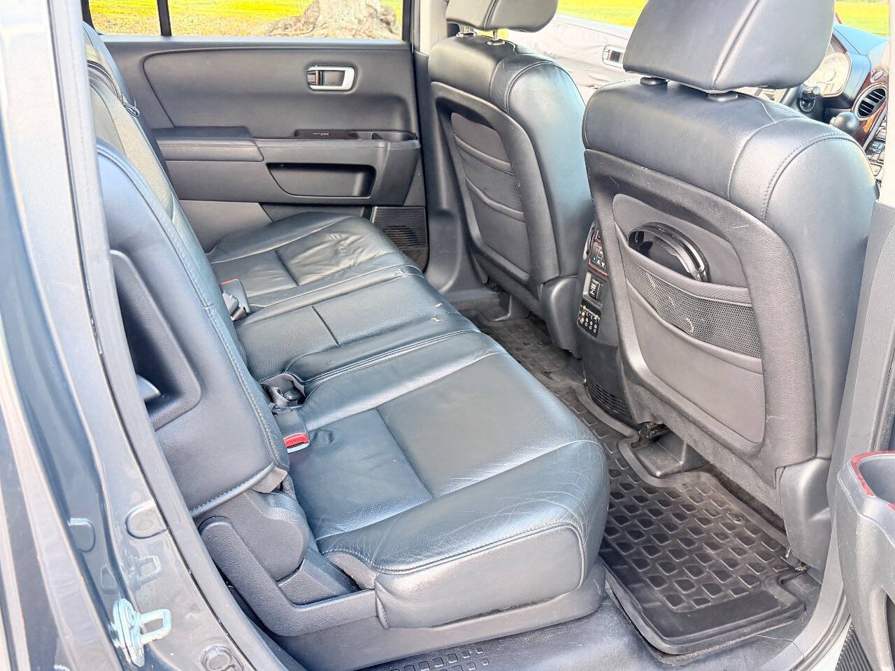 Used 2011 Honda Pilot EX-L image 15