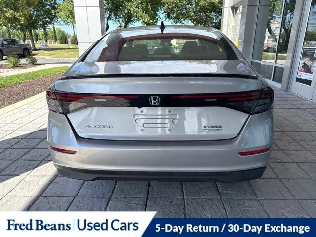 Used 2025 Honda Accord Sport image 7