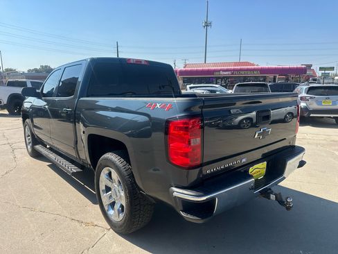 Used 2018 Chevrolet Silverado 1500 LT w/ LT Eassist Package image 5