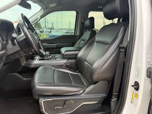 Used 2021 Ford F150 Lariat RWD image 9