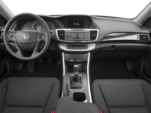 Used 2014 Honda Accord Sport image 4