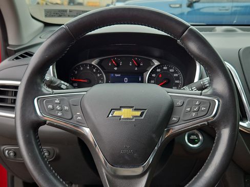 Used 2020 Chevrolet Equinox LT FWD image 18